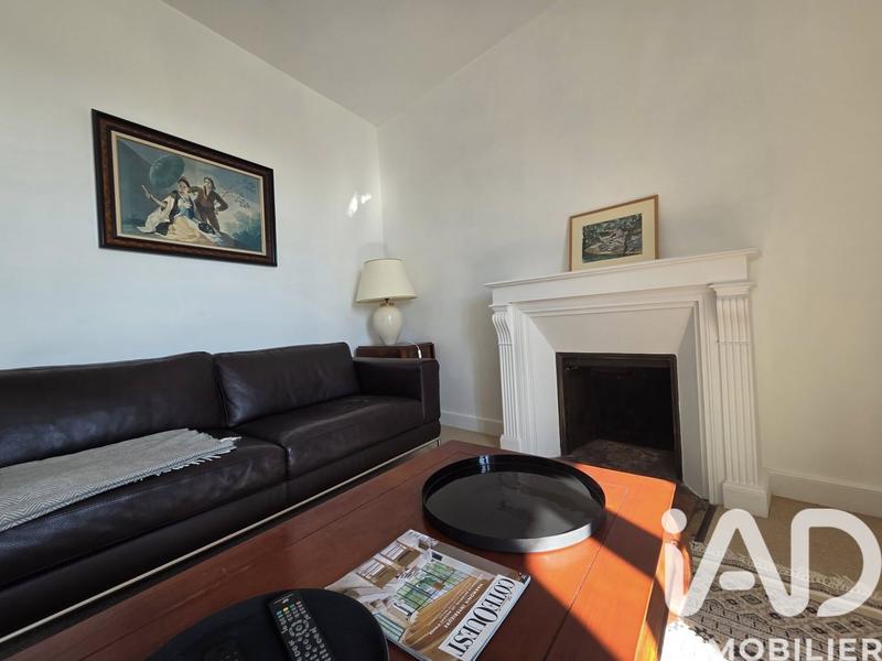 Maison - 206 m² - 6 pièces