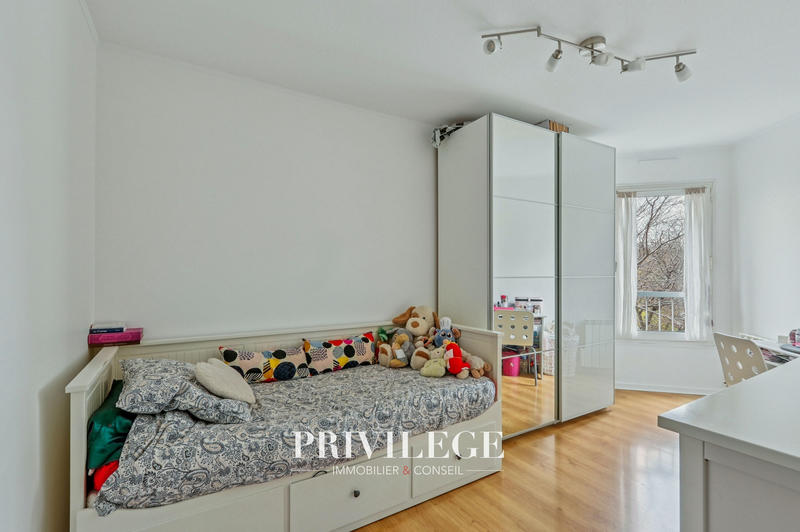 Appartement - 109 m² - 5 pièces