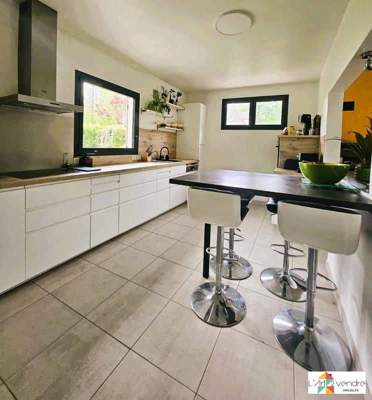 Maison - 155 m² - 7 pièces