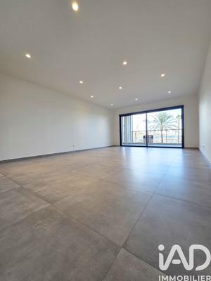 Appartement - 98 m² - 4 pièces