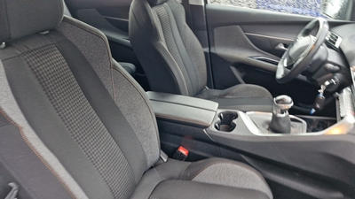 Peugeot 5008 Business bluehdi 130ch ss bvm6 active