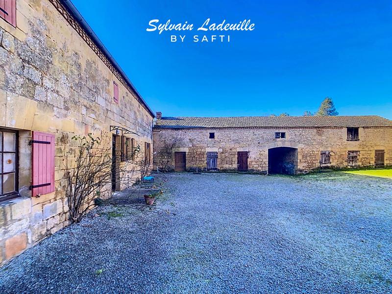 Maison - 93 m² - 3 pièces