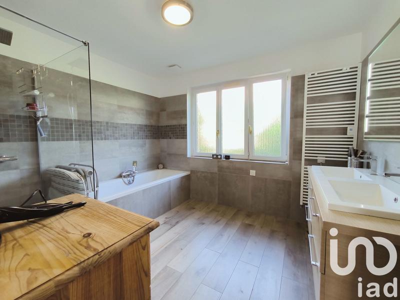 Maison - 155 m² - 7 pièces