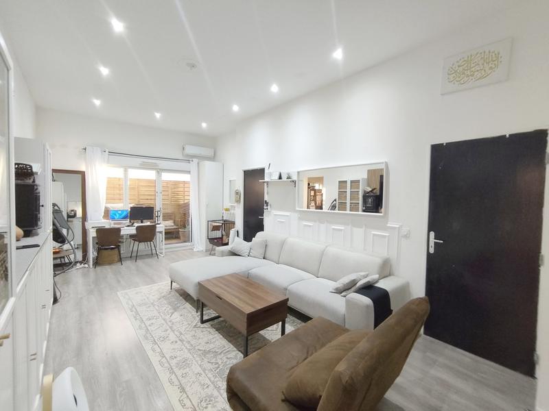 Appartement - 64 m² - 3 pièces