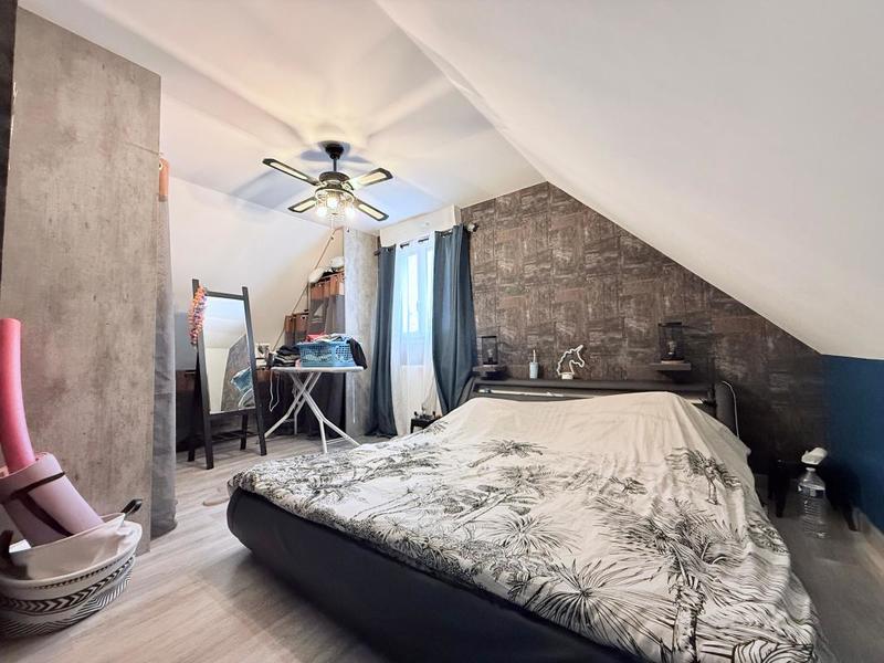 Maison - 122 m² - 4 pièces