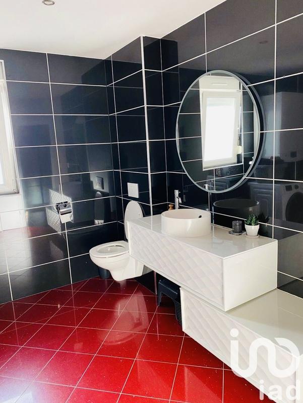 Appartement - 107 m² - 4 pièces