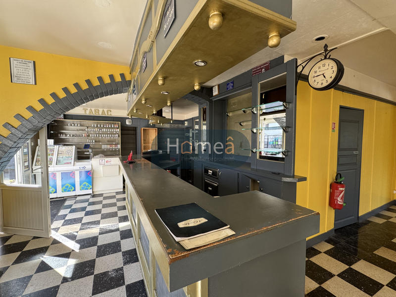 Maison - 170 m² - 6 pièces