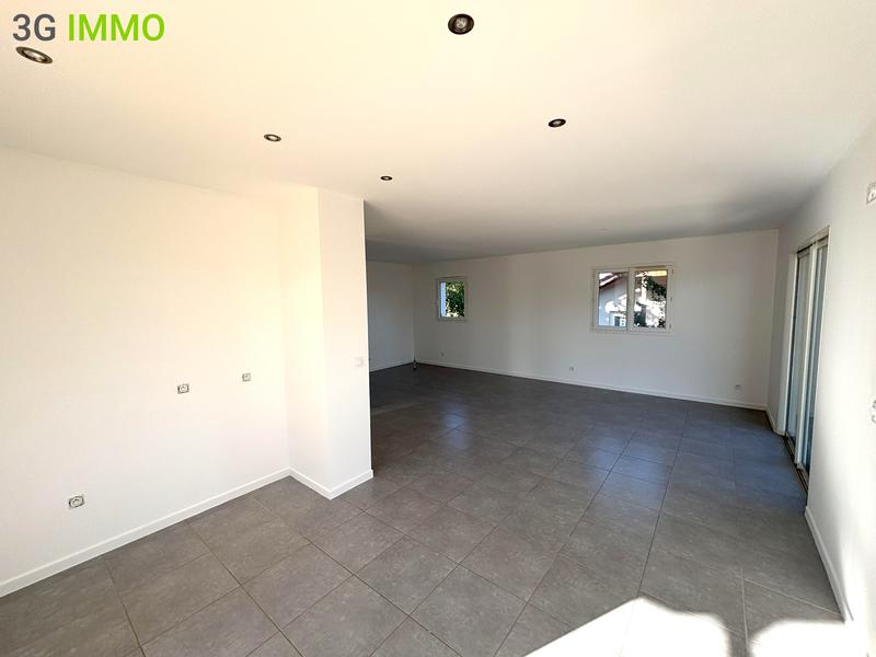 Maison - 115 m² - 4 pièces