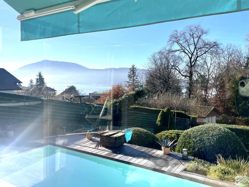 Maison d'architecte - 230 m² - 8 pièces