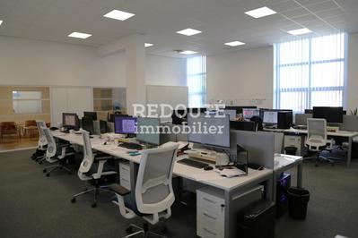 Bureau - 250 m² - 5 pièces