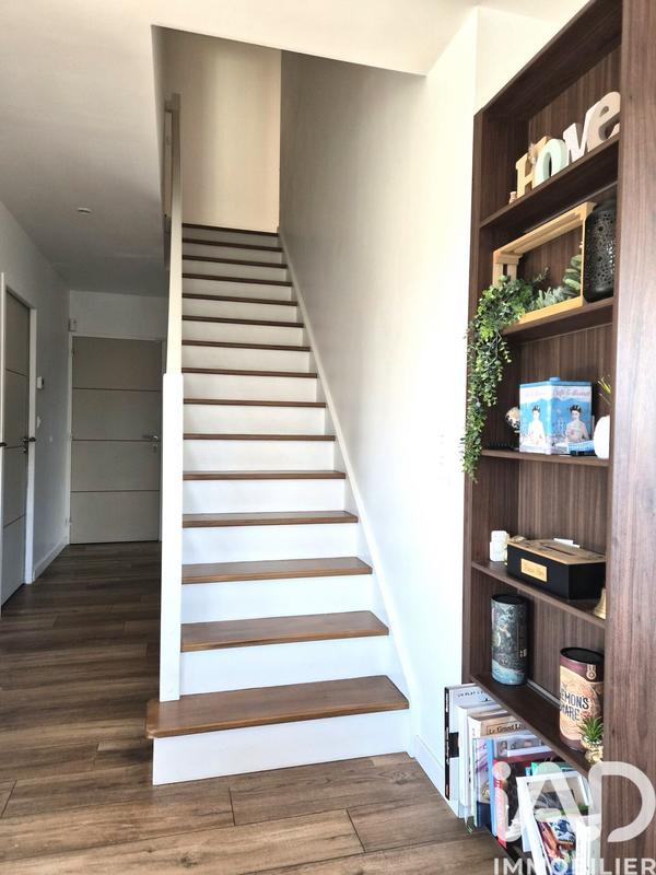 Maison - 147 m² - 6 pièces