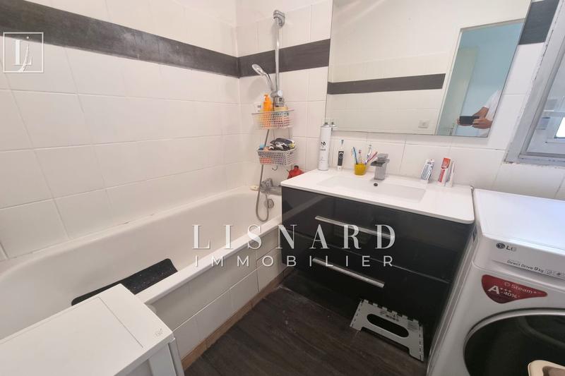 Appartement - 83 m² - 4 pièces