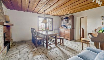 Propriété - 231 m² - 6 pièces