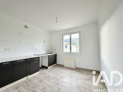 Appartement - 66 m² - 4 pièces