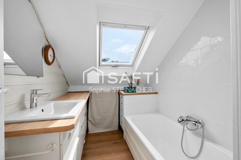 Maison - 192 m² - 7 pièces