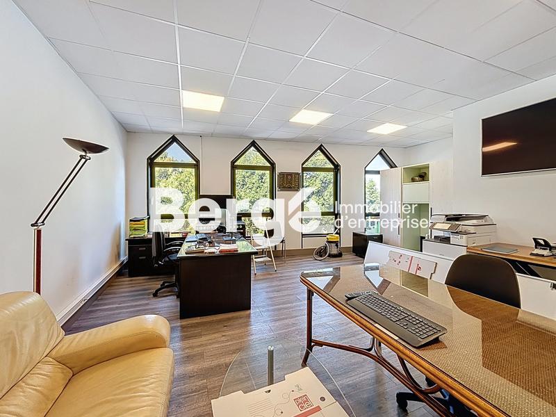 Bureau - 57 m² - 1 pièce