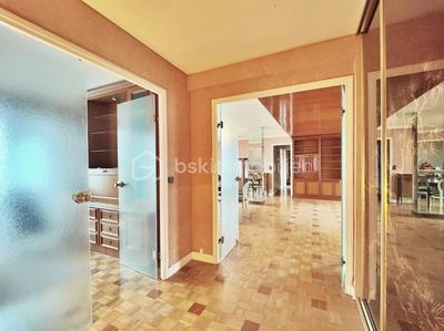 Appartement - 119 m² - 5 pièces