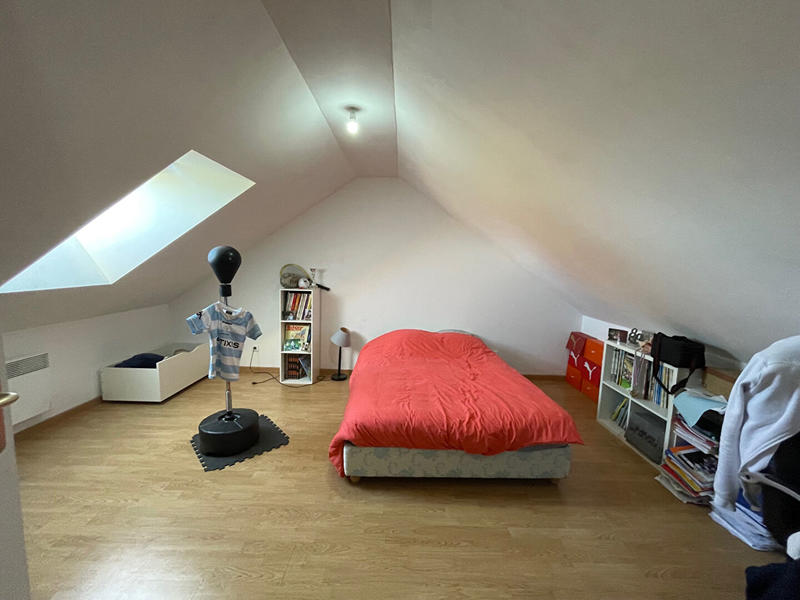 Maison - 111 m² - 6 pièces