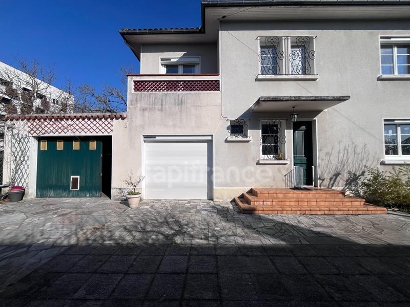 Maison - 135 m² - 6 pièces