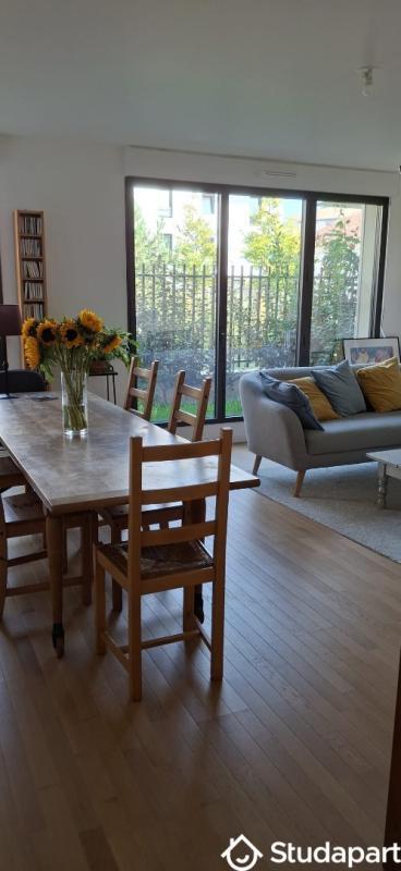 Chambre - 14 m² - 1 pièce