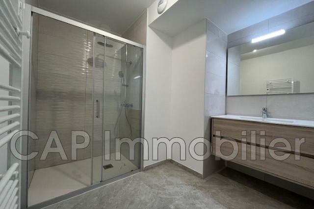 Appartement - 89 m² - 3 pièces