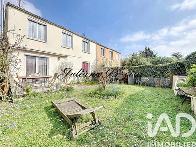 Maison - 82 m² - 4 pièces