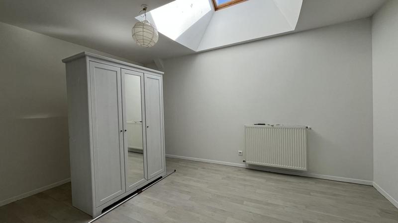 Duplex - 215 m² - 8 pièces