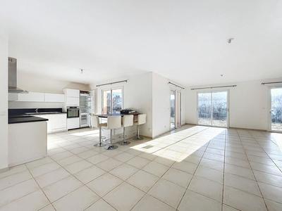 Maison - 113 m² - 4 pièces