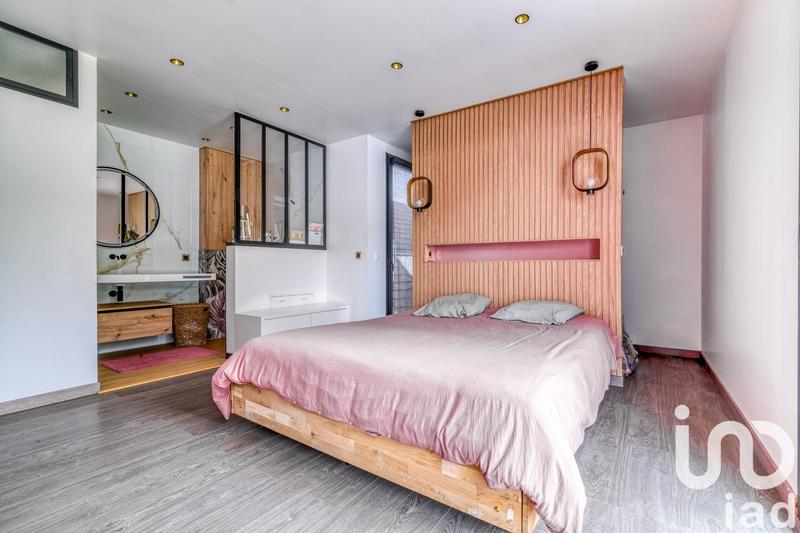 Maison de maîtres - 205 m² - 7 pièces