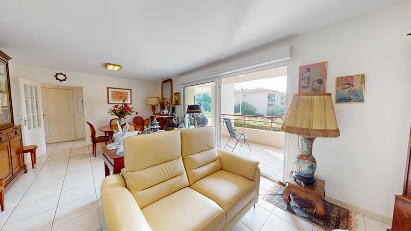 Appartement - 91 m² - 4 pièces