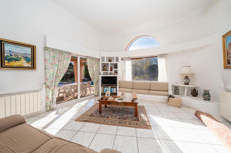 Villa - 195 m² - 4 pièces