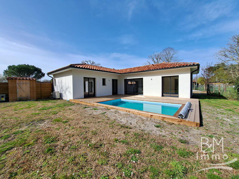 Maison - 105 m² - 4 pièces