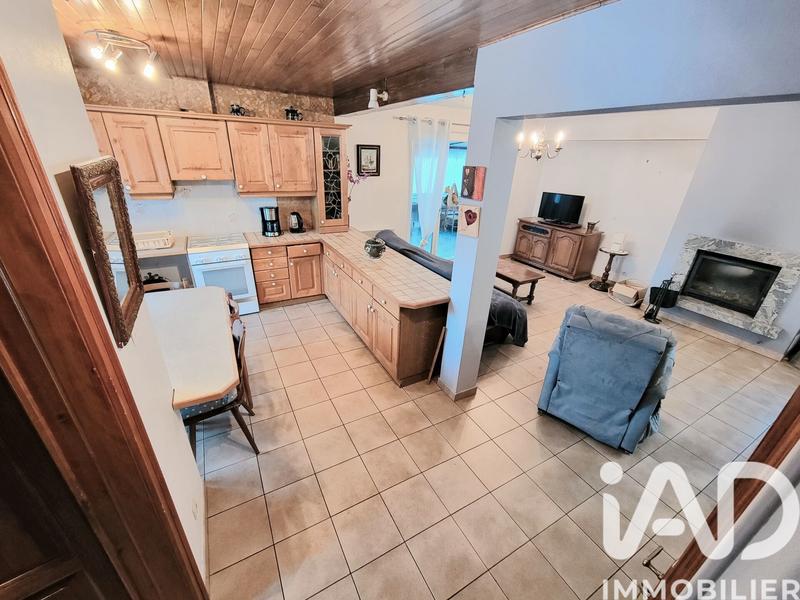 Maison - 81 m² - 5 pièces