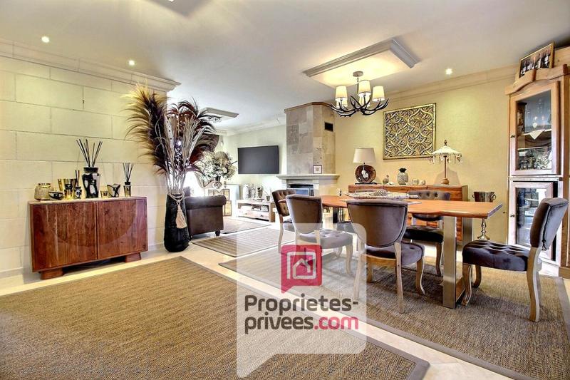 Maison - 128 m² - 5 pièces