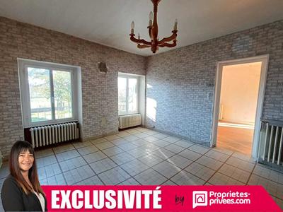 Maison - 375 m² - 10 pièces