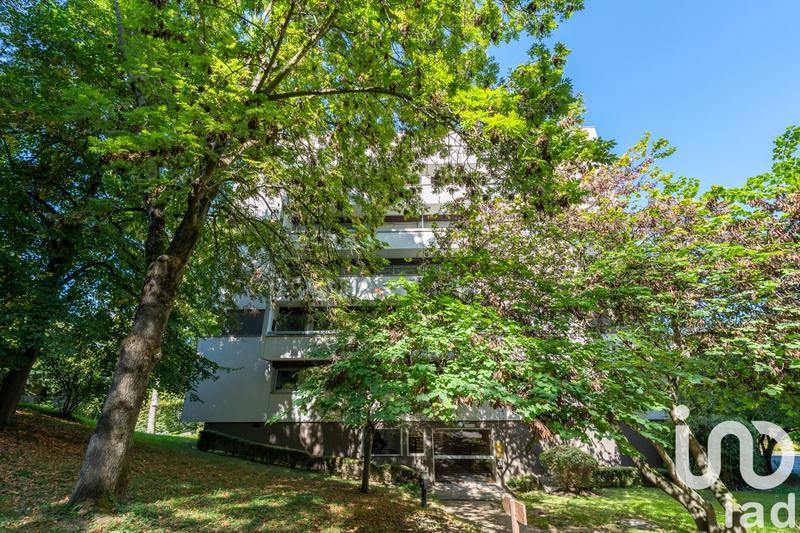 Appartement - 75 m² - 3 pièces