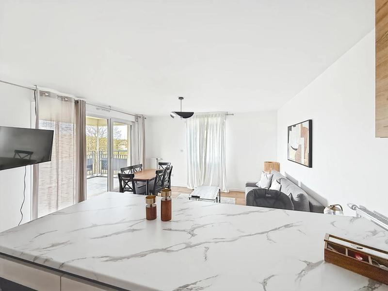 Appartement - 81 m² - 4 pièces