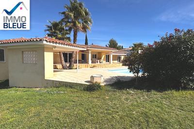 Maison - 180 m² - 4 pièces