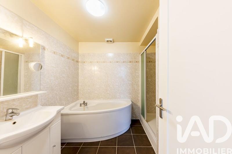 Maison - 142 m² - 5 pièces