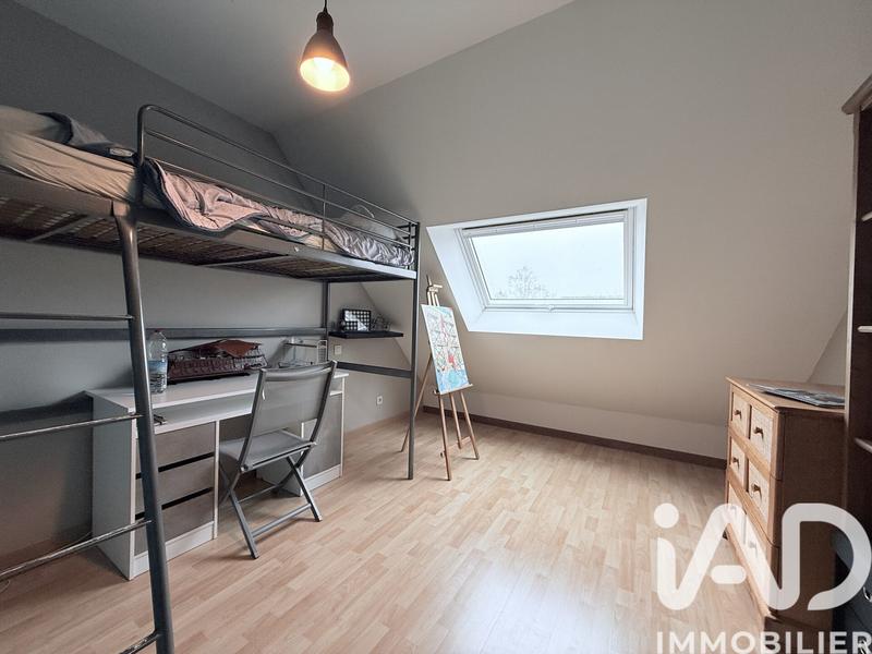 Maison - 162 m² - 9 pièces