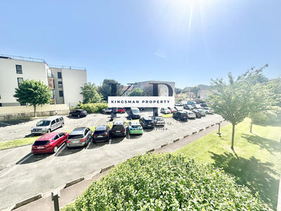 Appartement - 79 m² - 4 pièces