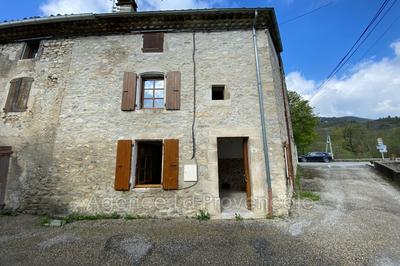 Maison en pierre - 40 m² - 2 pièces