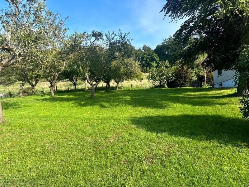 Maison - 210 m² - 9 pièces