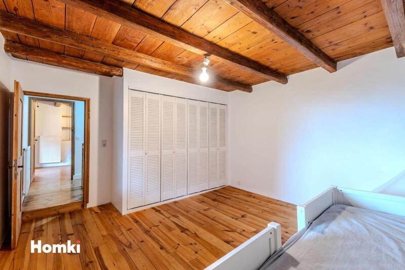 Maison - 200 m² - 7 pièces