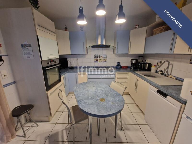 Maison - 84 m² - 3 pièces