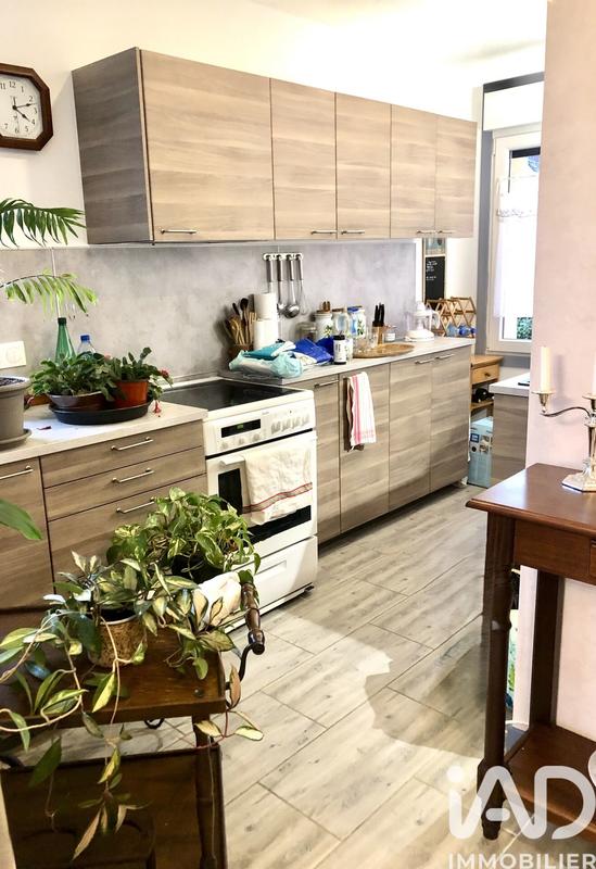 Appartement - 80 m² - 3 pièces