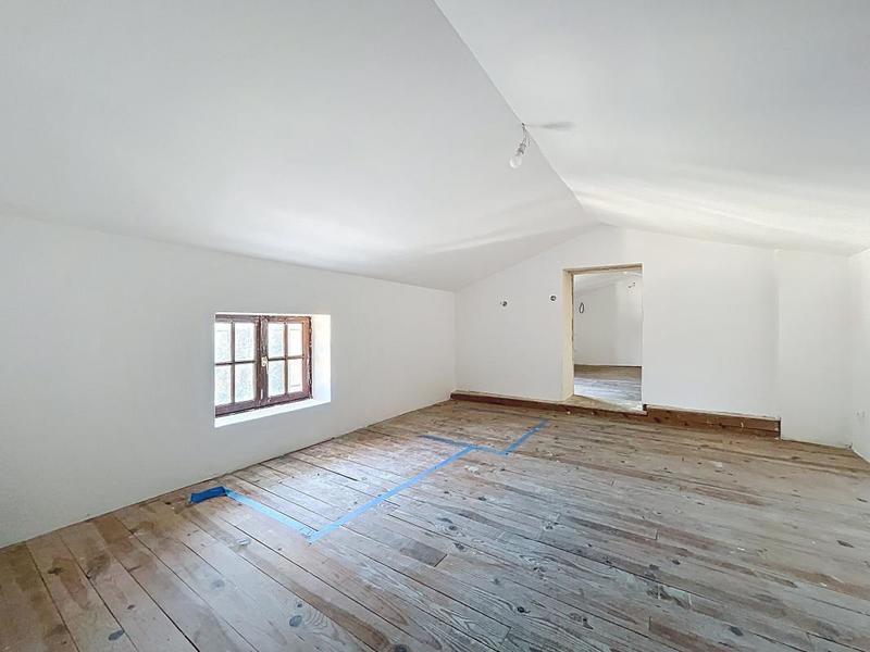 Maison - 185 m² - 6 pièces