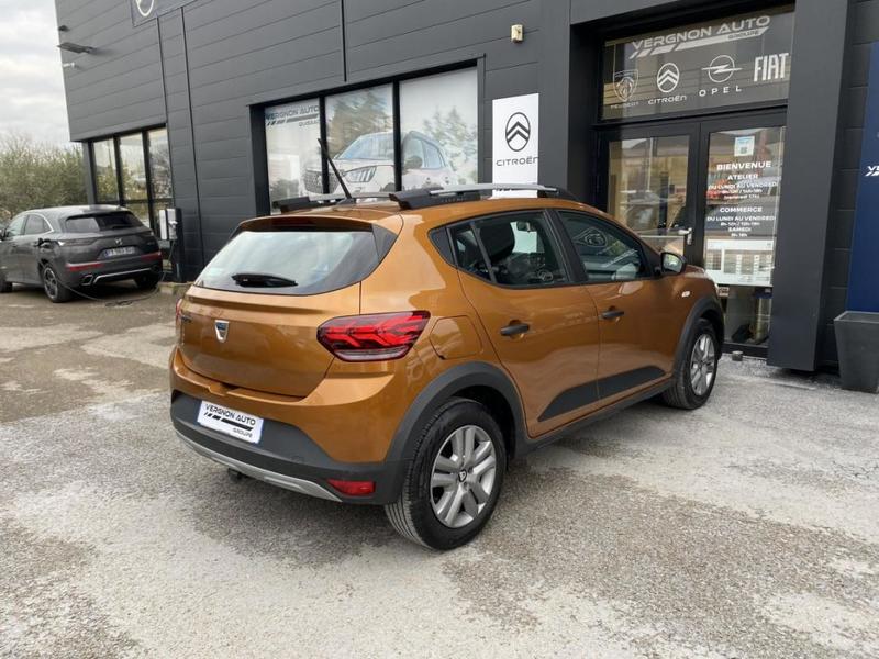 Dacia Sandero Stepway III Essential TCe 90