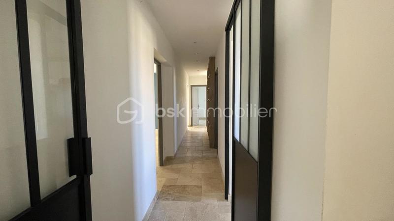 Villa - 160 m² - 4 pièces