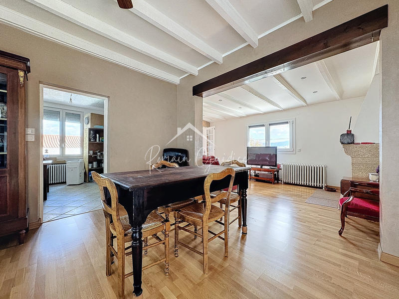 Maison - 142 m² - 5 pièces